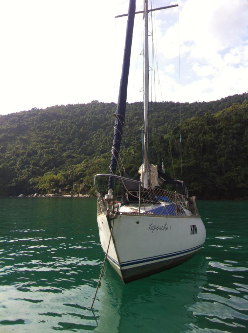 Pernoite A Bordo Hotel Paraty Bilik gambar