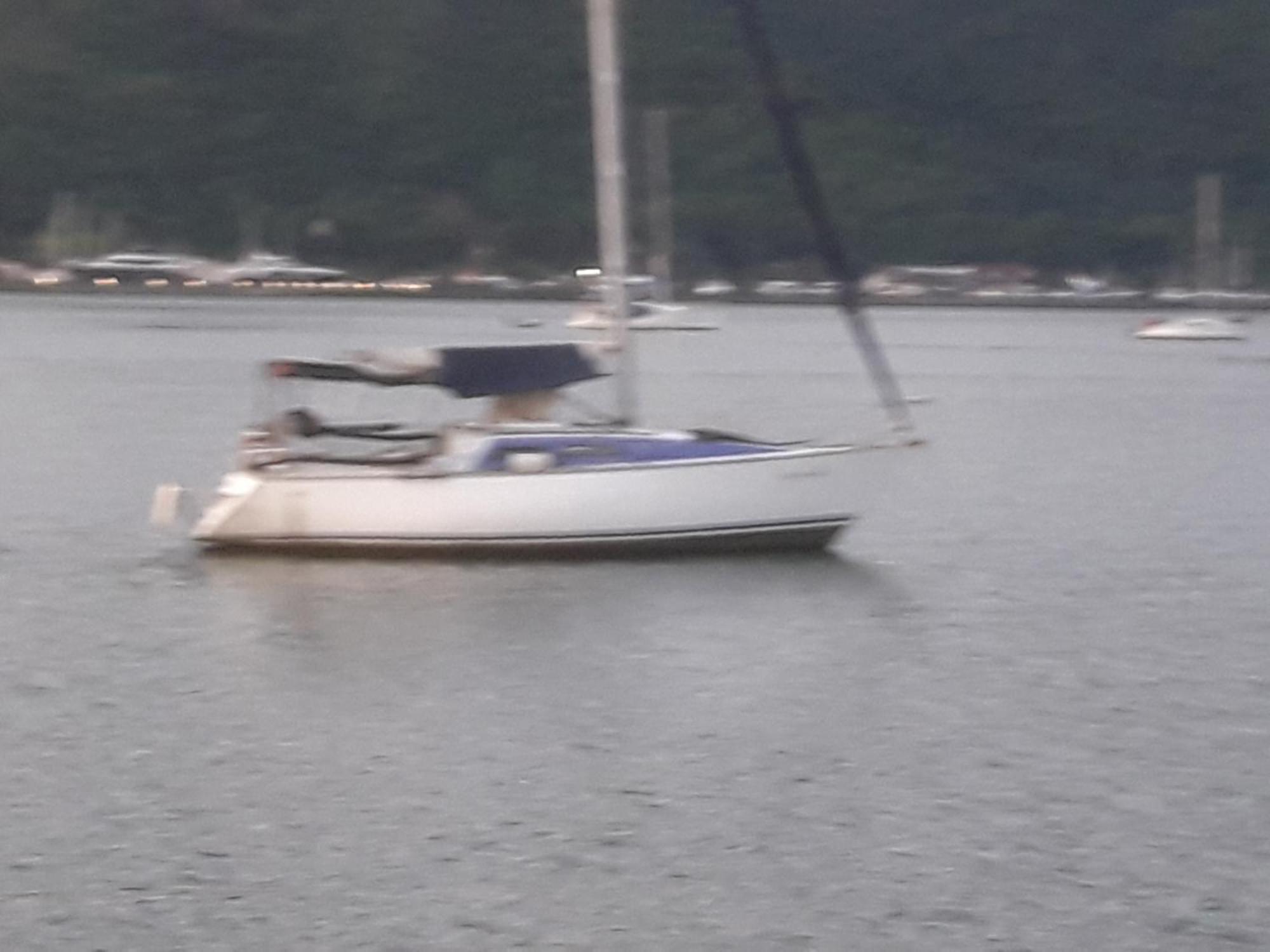 Pernoite A Bordo Hotel Paraty Bilik gambar